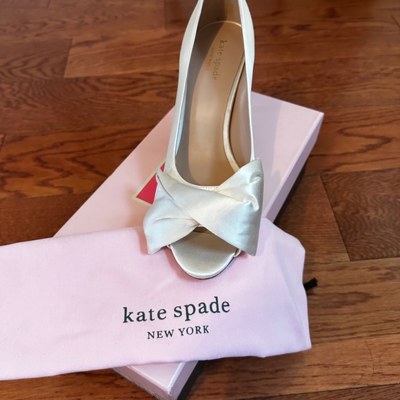 Kate Spade Crawford Peep Toe Pump - Picture 6 of 8